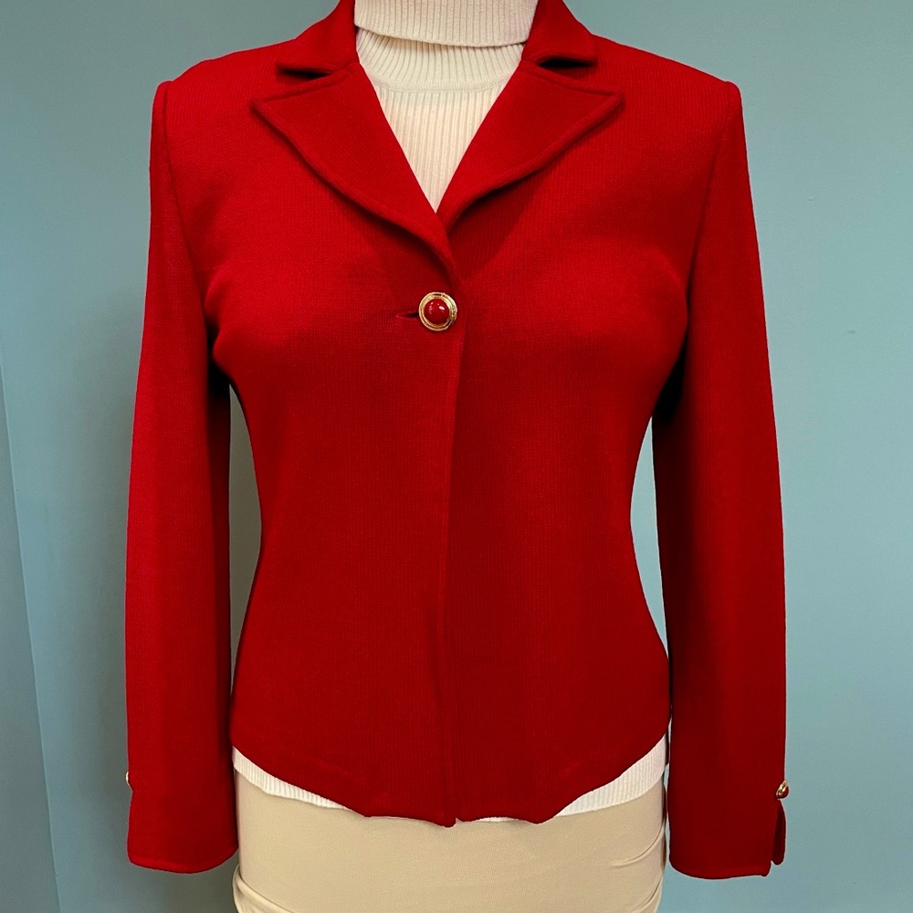 St. John blazer with gold button detail. Size 6.